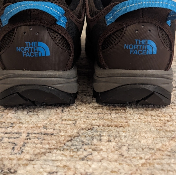 The North Face women's 8  storm 3 hydro seal waterproof vibram hiking shoes - Picture 7 of 11